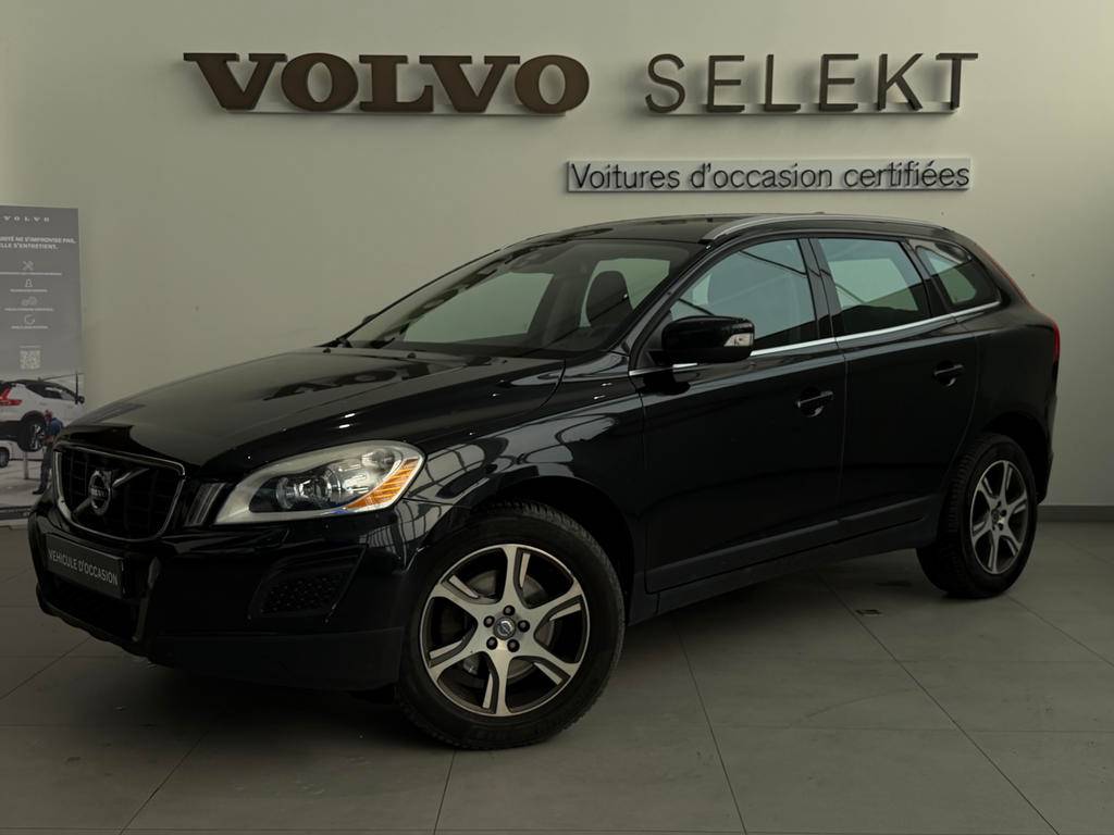 VOLVOXC60 D5 AWD Summum Geartronic A occasion en vente à Albi au prix de 15 990 €