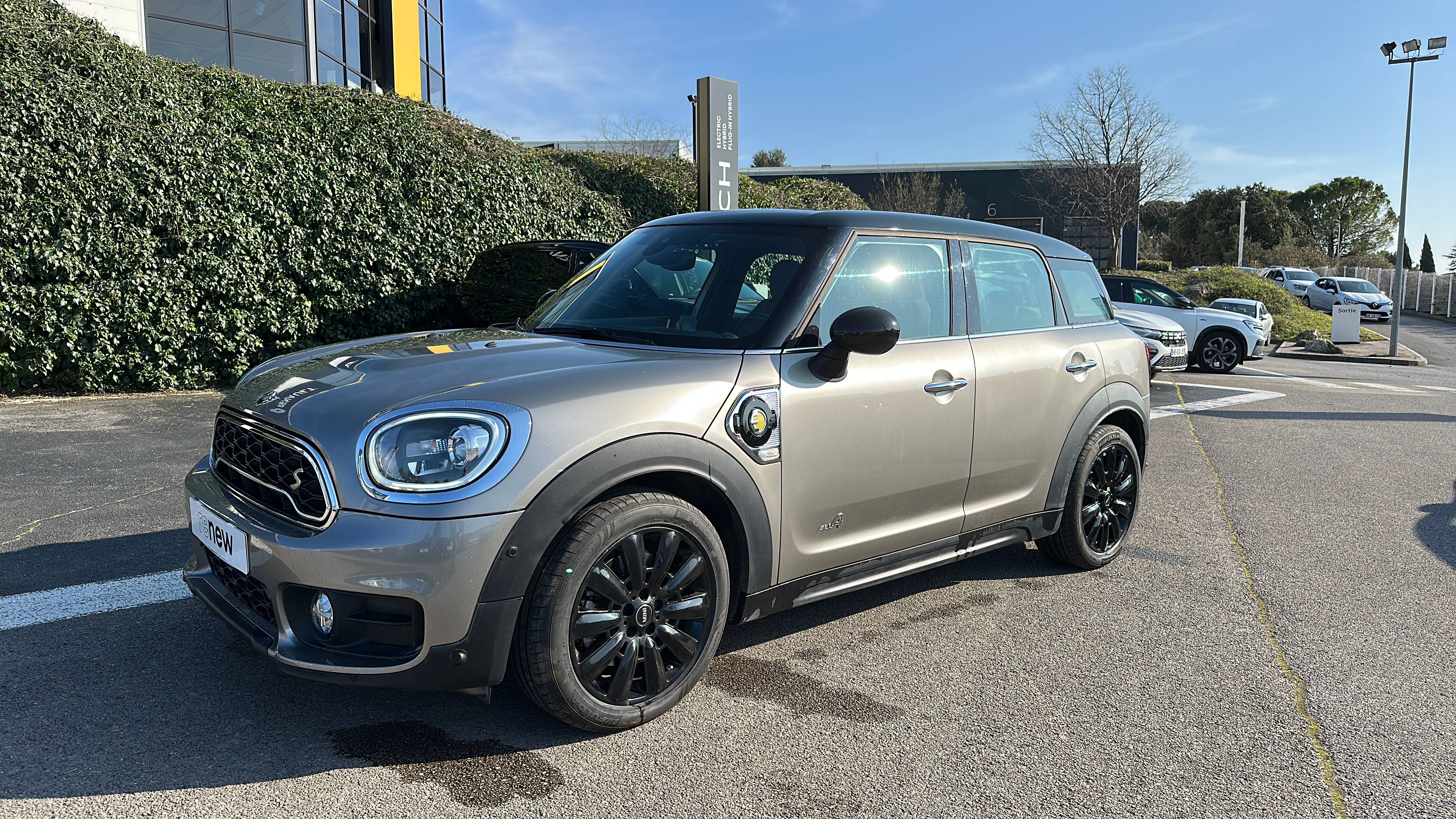 MINICountryman 136 - 88 ch ALL4 BVA6 Cooper SE Business occasion en vente à Saint-Gély-du-Fesc au prix de 20 830 €