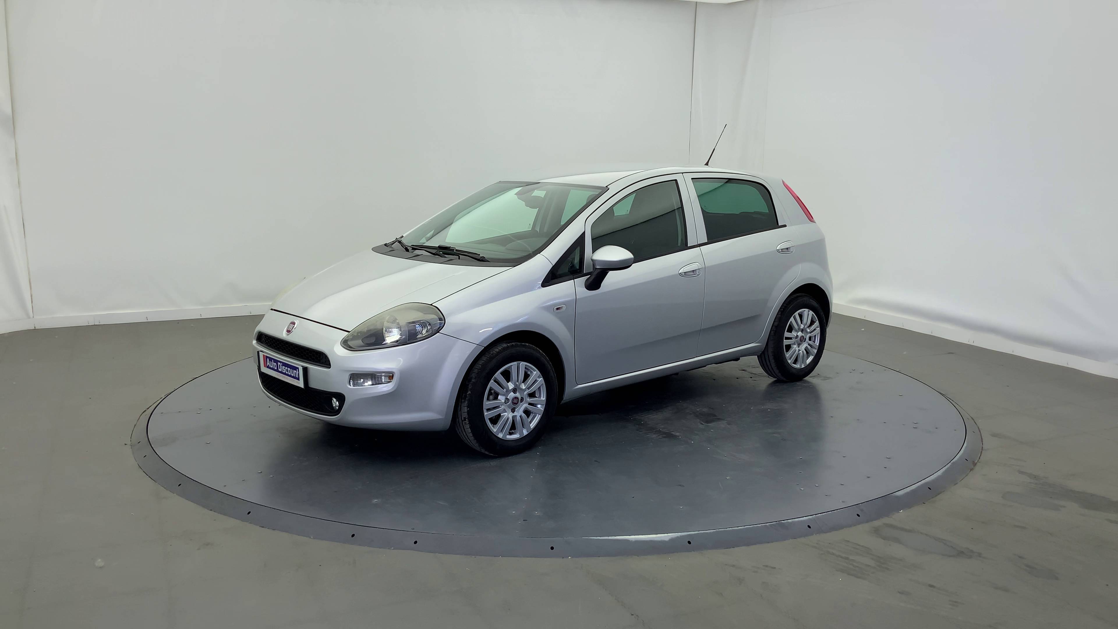 FIATPunto 0.9 105 ch TwinAir S&S Lounge occasion en vente à Perpignan au prix de 8 600 €