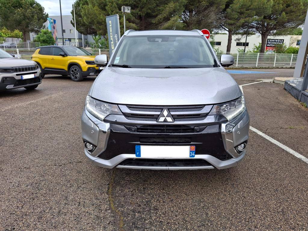 MITSUBISHIOutlander 2.0I 200 PHEV Hybride rechargeable Essence Instyle occasion en vente à Mauguio au prix de 20 995 €