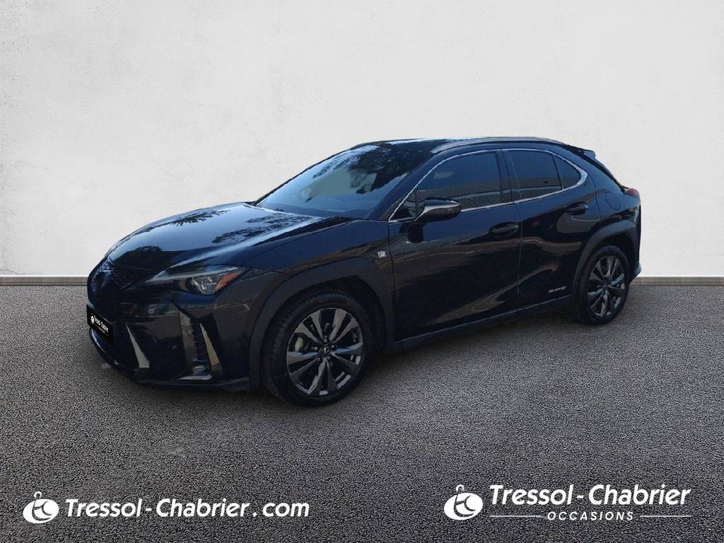 LEXUSUX 250h 4WD F SPORT Executive occasion en vente à Nîmes au prix de 26 990 €