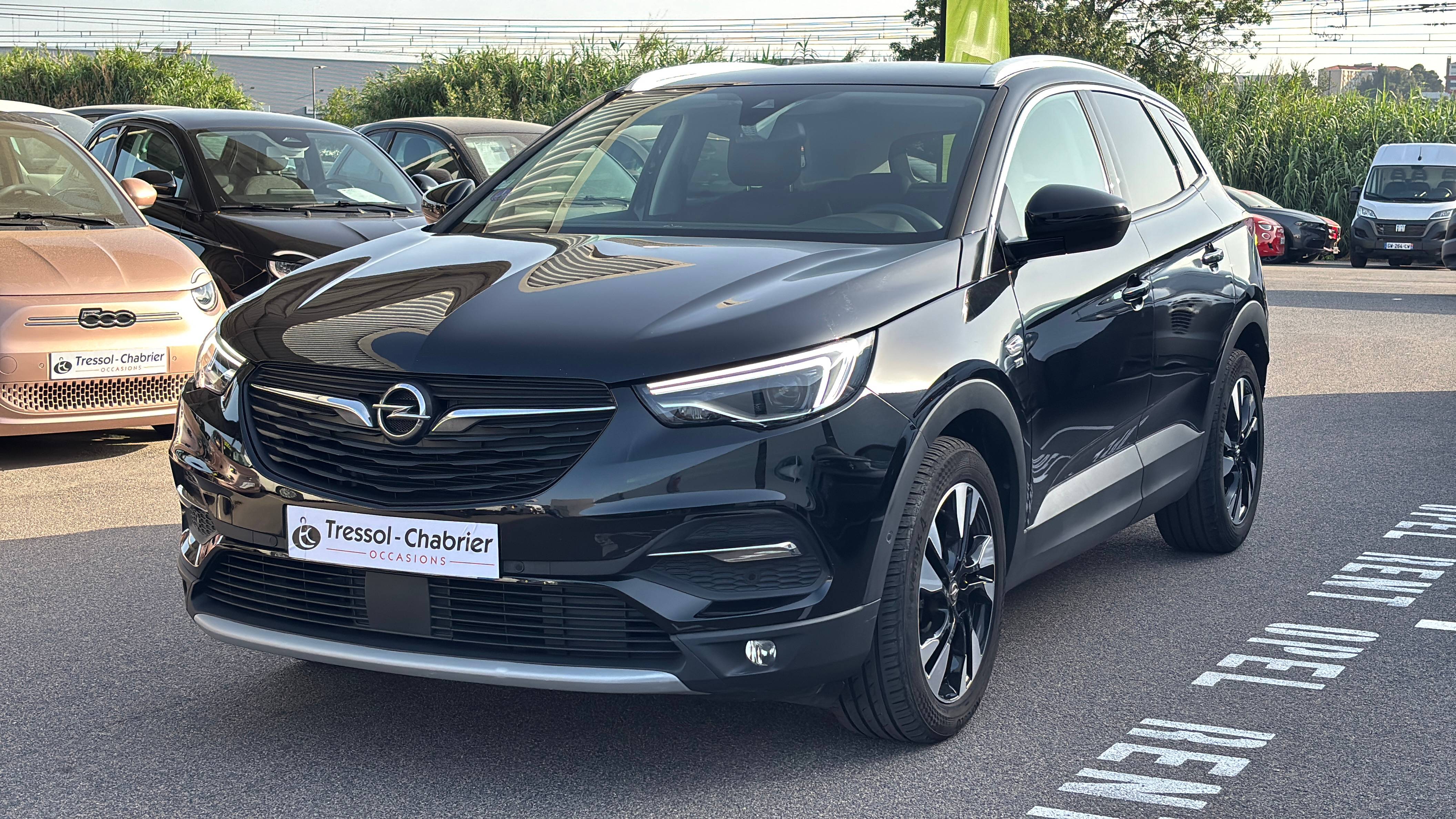 OPELGrandland X 1.2 Turbo 130 ch BVA8 Design Line 120 ans occasion en vente à Perpignan au prix de 14 482 €