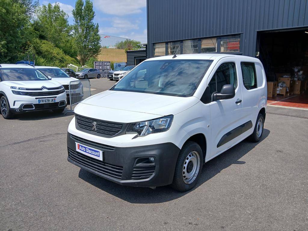PEUGEOTPARTNER FOURGON STANDARD 650 KG BLUEHDI 75 BVM5 PREMIUM occasion en vente à Auch au prix de 11 300 €