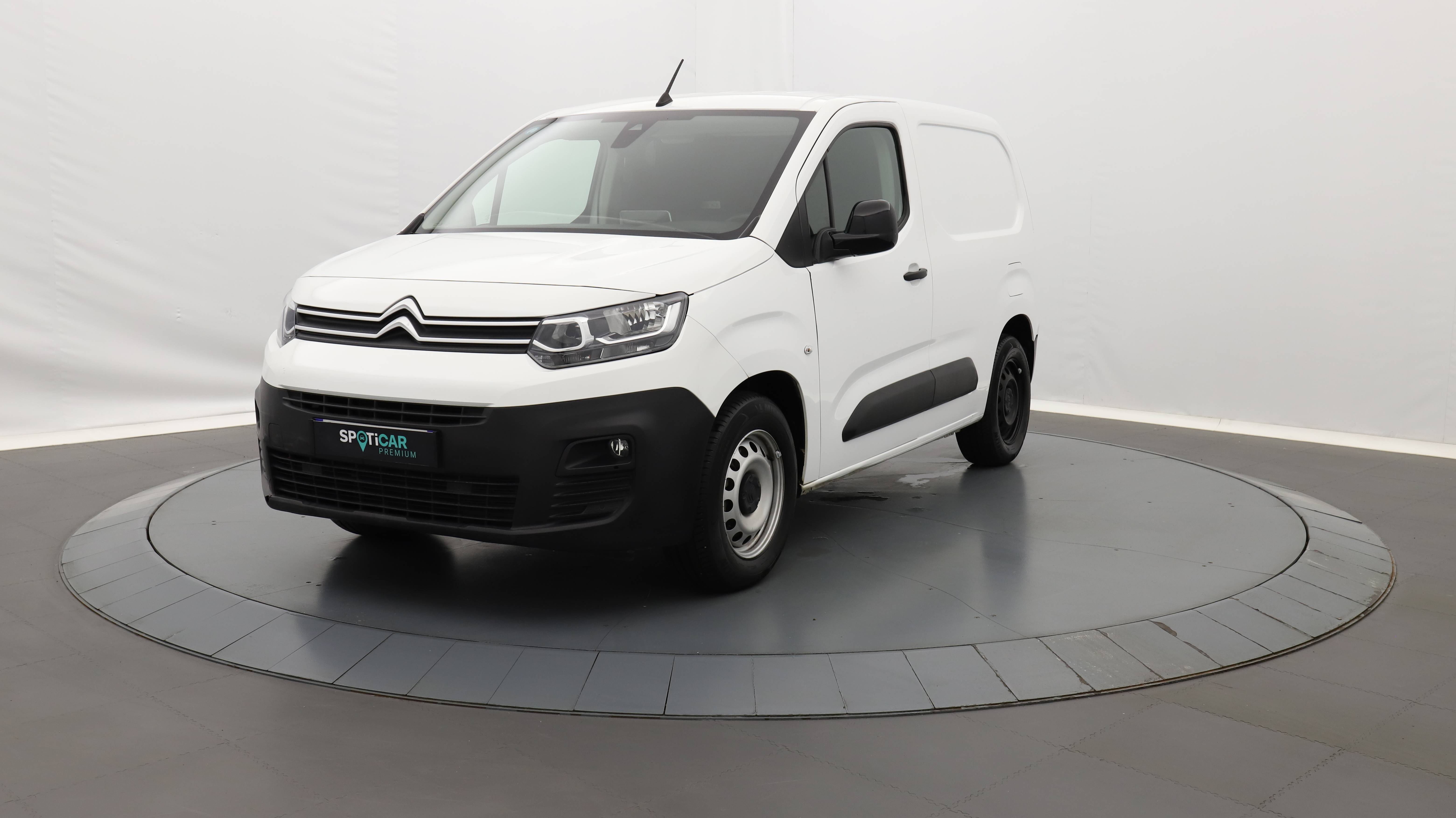 CITROENE-BERLINGO VAN M 800 100 KW (136 CH) BATTERIE 50 KWH DRIVER occasion en vente à Montpellier au prix de 17 100 €