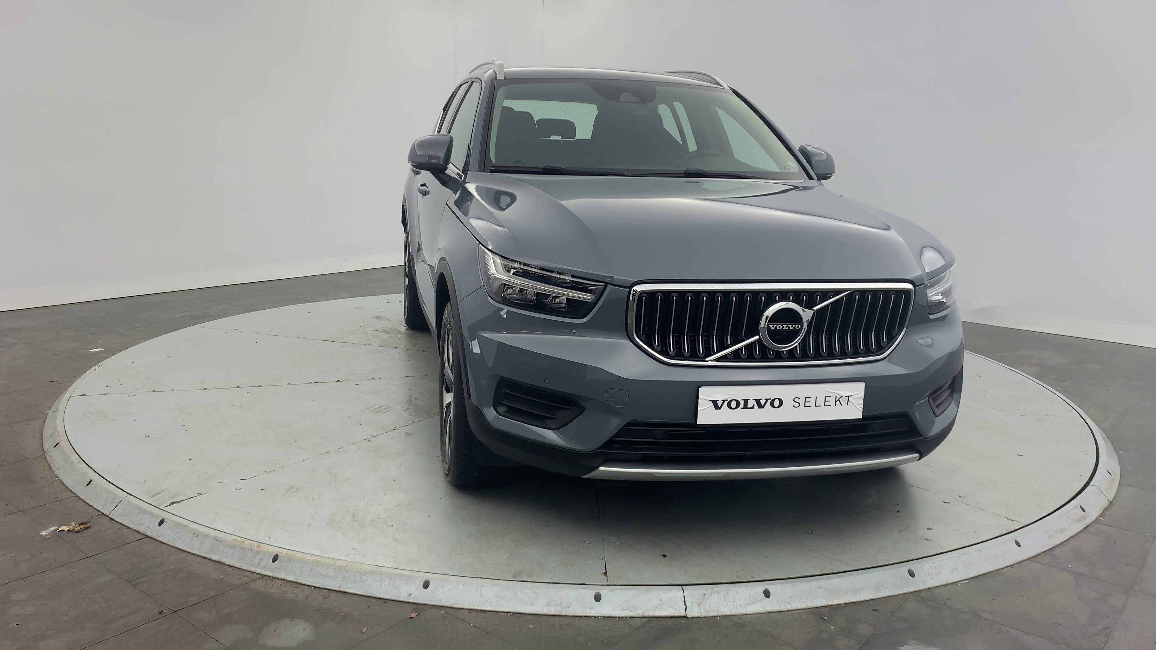 VOLVOXC40 T4 Recharge 129+82 ch DCT7 Inscription Business occasion en vente à Carcassonne au prix de 30 990 €