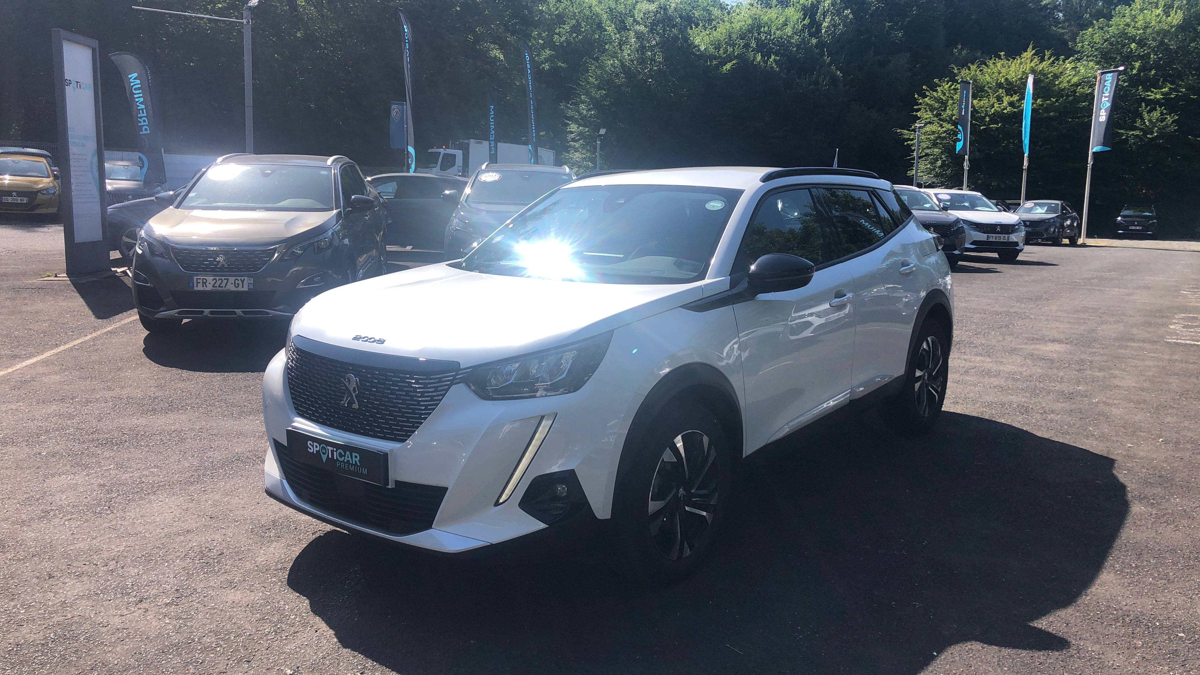 PEUGEOT 2008