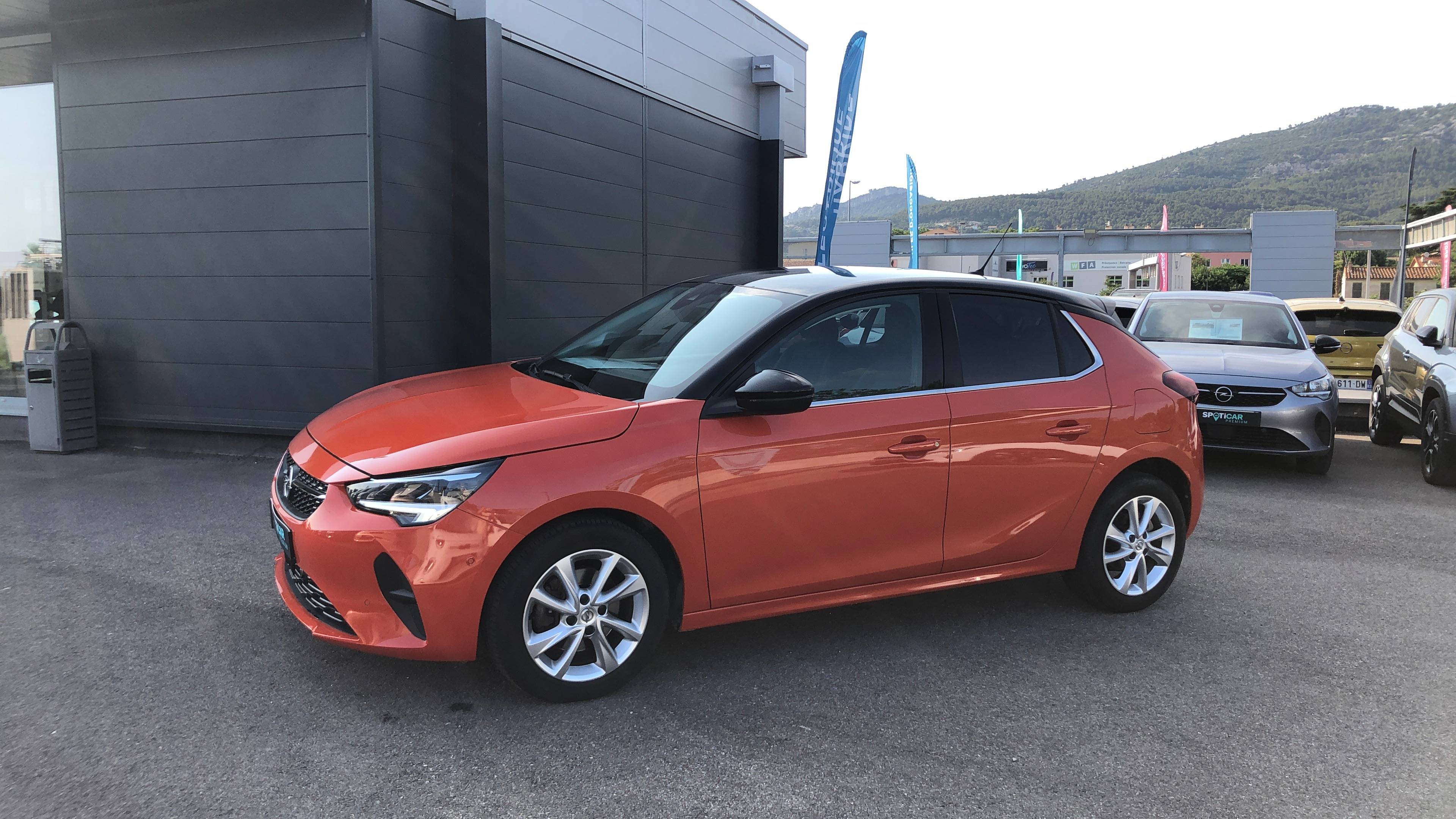 OPELCorsa 1.2 Turbo 100 ch BVM6 Elegance occasion en vente à La Valette-du-Var au prix de 13 300 €