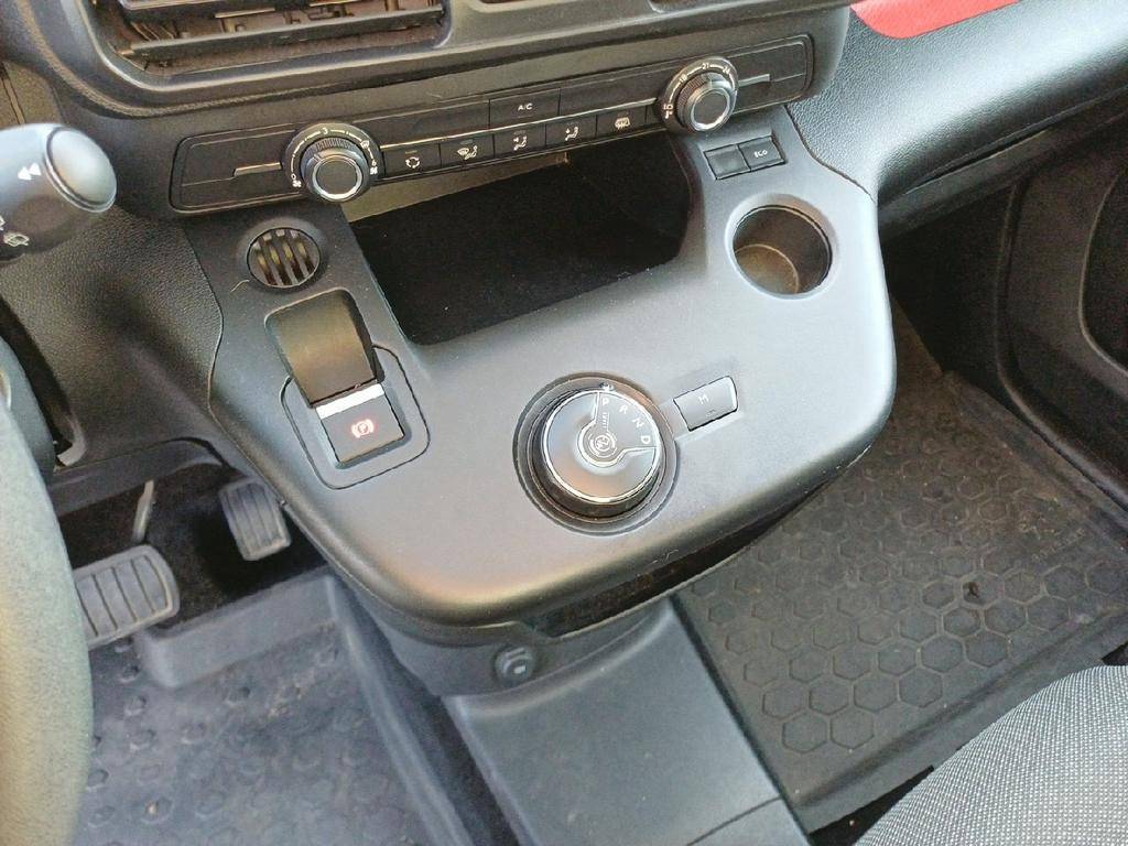 PEUGEOTPARTNER FOURGON M 650 KG BLUEHDI 130 S&S EAT8 occasion en vente à Perpignan au prix de 19 790 €