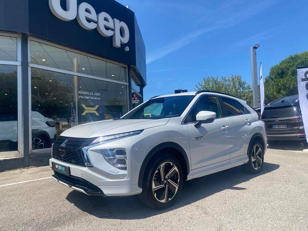 MITSUBISHIEclipse Cross 2.4 MIVEC PHEV Twin Motor 4WD Intense Design occasion en vente à Mauguio au prix de 24 900 €