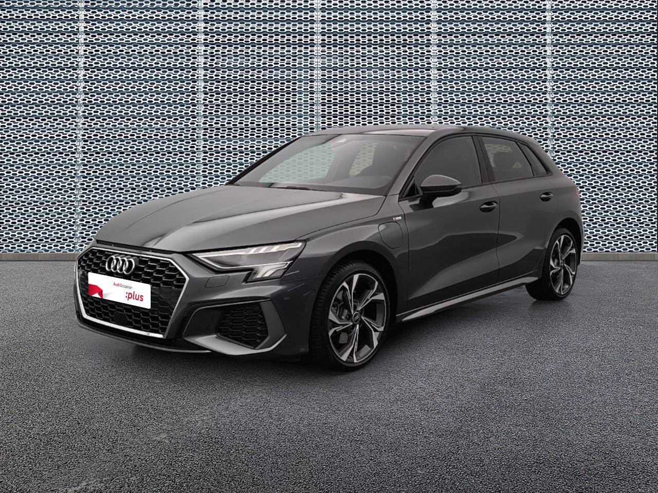 AUDIA3 Sportback 40 TFSIe 204 S tronic 6 S Line occasion en vente à Béziers au prix de 36 590 €
