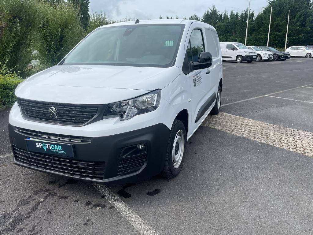 PEUGEOTPARTNER FOURGON M 650 KG BLUEHDI 100 S&S BVM6 occasion en vente à Brive-la-Gaillarde au prix de 17 499 €