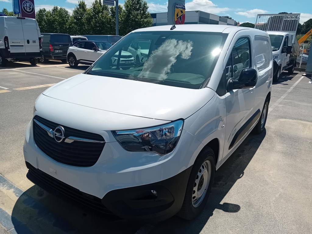 OPELCOMBO-E CARGO M 800 KG ELECTRIQUE 100 KW BATTERIE 50 KWH occasion en vente à Perpignan au prix de 25 000 €