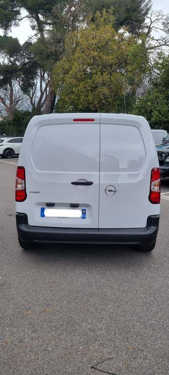 OPELCOMBO CARGO M 650 KG BLUEHDI 100 S&S BVM6 occasion en vente à Ollioules au prix de 20 900 €
