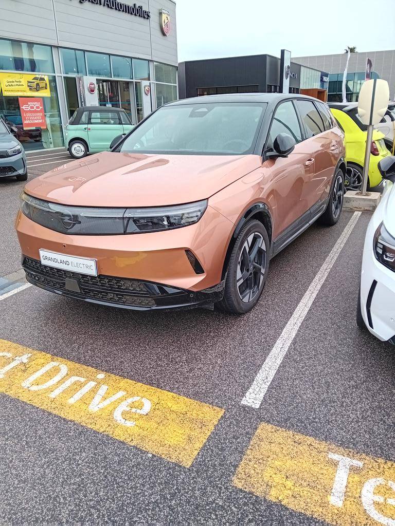 OPELGrandland Electrique 213 ch & Batterie 73 kWh GS occasion en vente à Perpignan au prix de 45 600 €