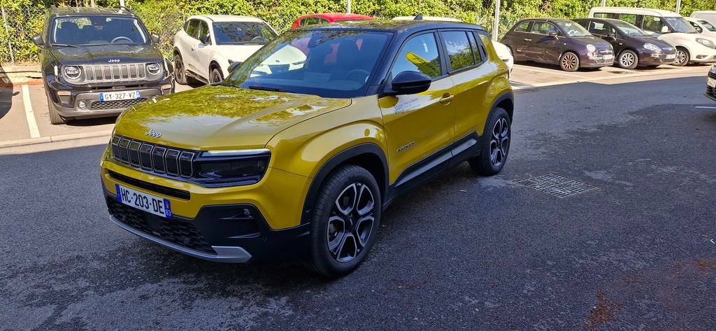 JEEPAvenger 115 kW 4x2 Summit occasion en vente à Toulon au prix de 36 900 €