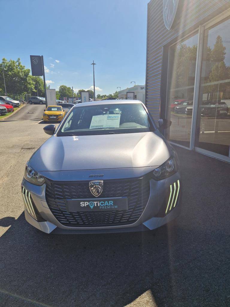 PEUGEOTe-208 Style Electrique 136 ch - Batterie 50 kWh occasion en vente à Brive-la-Gaillarde au prix de 27 990 €