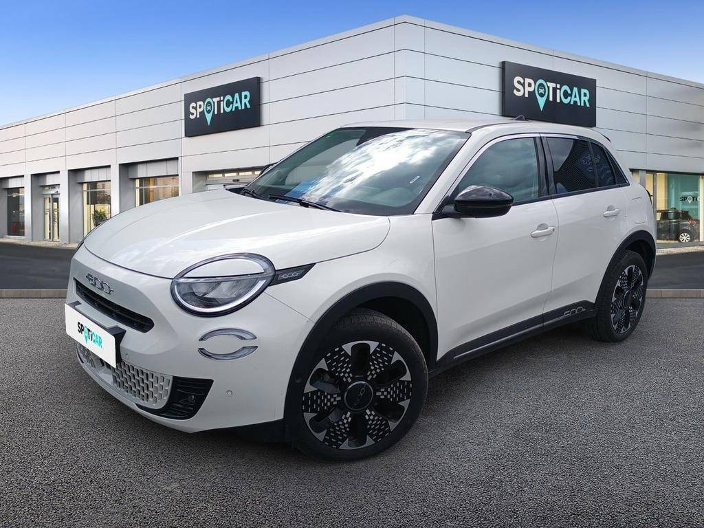 FIAT600 1.2 Hybrid 100ch DCT6 La Prima occasion en vente à Carcassonne au prix de 23 299 €