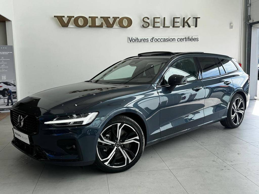VOLVOV60 B4 197 ch DCT7 Ultra Style Dark occasion en vente à Albi au prix de 49 970 €