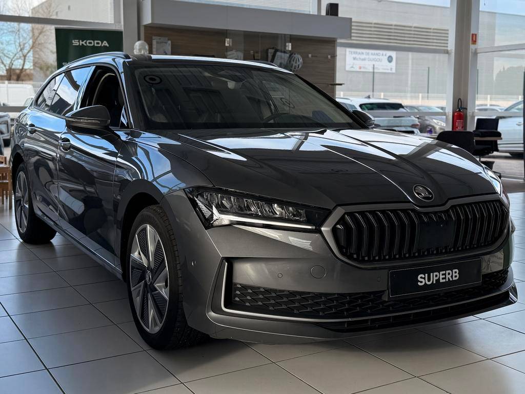 SKODASuperb Combi 1.5 TSI 204 ch PHEV DSG6 Selection occasion en vente à  au prix de 39 900 €